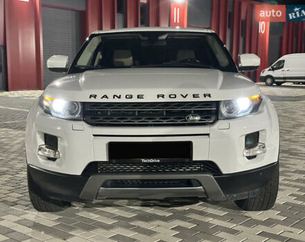 Білий Ленд Ровер Рендж Ровер Евок, об'ємом двигуна 2 л та пробігом 320 тис. км за 14000 $, фото 3 на Automoto.ua
