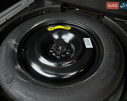 Білий Ленд Ровер Рендж Ровер Евок, об'ємом двигуна 2.2 л та пробігом 108 тис. км за 17800 $, фото 88 на Automoto.ua