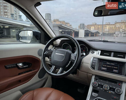 Білий Ленд Ровер Рендж Ровер Евок, об'ємом двигуна 2.2 л та пробігом 108 тис. км за 17800 $, фото 57 на Automoto.ua