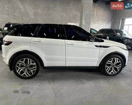 Белый Ленд Ровер Рендж Ровер Эвок, объемом двигателя 2.18 л и пробегом 112 тыс. км за 19999 $, фото 7 на Automoto.ua