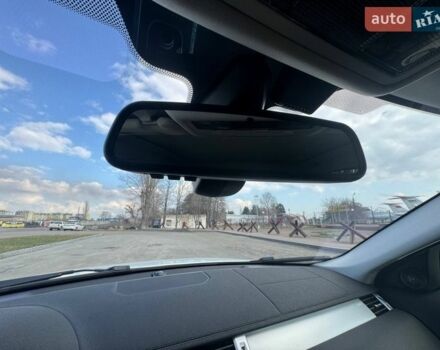 Білий Ленд Ровер Рендж Ровер Евок, об'ємом двигуна 2 л та пробігом 70 тис. км за 21000 $, фото 6 на Automoto.ua