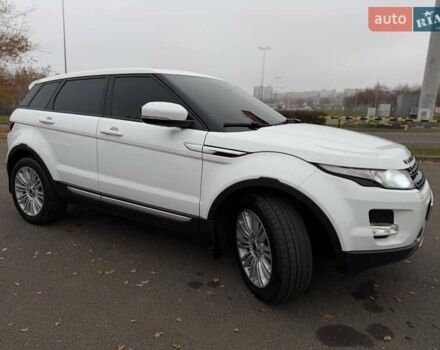 Білий Ленд Ровер Рендж Ровер Евок, об'ємом двигуна 2 л та пробігом 125 тис. км за 14800 $, фото 16 на Automoto.ua