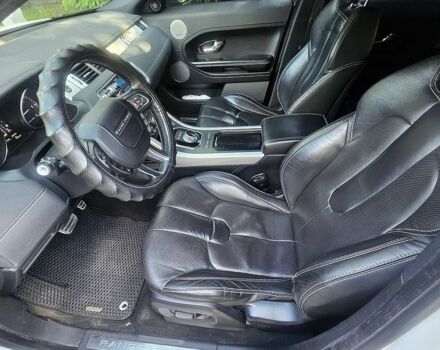 Білий Ленд Ровер Рендж Ровер Евок, об'ємом двигуна 2.18 л та пробігом 152 тис. км за 15500 $, фото 16 на Automoto.ua