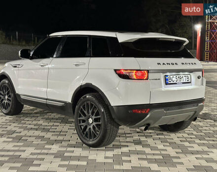Белый Ленд Ровер Рендж Ровер Эвок, объемом двигателя 2 л и пробегом 200 тыс. км за 15500 $, фото 12 на Automoto.ua