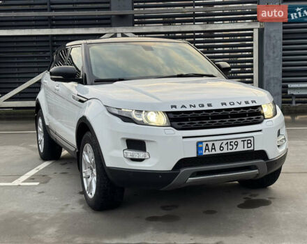 Білий Ленд Ровер Рендж Ровер Евок, об'ємом двигуна 2.2 л та пробігом 108 тис. км за 17800 $, фото 5 на Automoto.ua