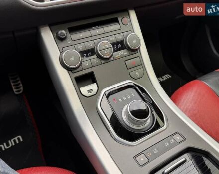 Белый Ленд Ровер Рендж Ровер Эвок, объемом двигателя 2 л и пробегом 63 тыс. км за 18900 $, фото 19 на Automoto.ua