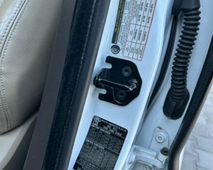 Белый Ленд Ровер Рендж Ровер Эвок, объемом двигателя 2 л и пробегом 183 тыс. км за 11800 $, фото 38 на Automoto.ua