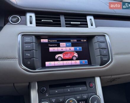 Белый Ленд Ровер Рендж Ровер Эвок, объемом двигателя 2.18 л и пробегом 159 тыс. км за 17900 $, фото 23 на Automoto.ua