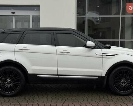 Білий Ленд Ровер Рендж Ровер Евок, об'ємом двигуна 2 л та пробігом 231 тис. км за 16990 $, фото 12 на Automoto.ua