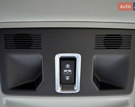 Белый Ленд Ровер Рендж Ровер Эвок, объемом двигателя 2 л и пробегом 175 тыс. км за 14900 $, фото 41 на Automoto.ua