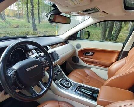 Білий Ленд Ровер Рендж Ровер Евок, об'ємом двигуна 2 л та пробігом 228 тис. км за 13300 $, фото 29 на Automoto.ua