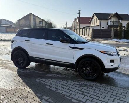 Білий Ленд Ровер Рендж Ровер Евок, об'ємом двигуна 2 л та пробігом 186 тис. км за 16900 $, фото 2 на Automoto.ua