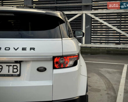 Білий Ленд Ровер Рендж Ровер Евок, об'ємом двигуна 2.2 л та пробігом 108 тис. км за 17800 $, фото 20 на Automoto.ua