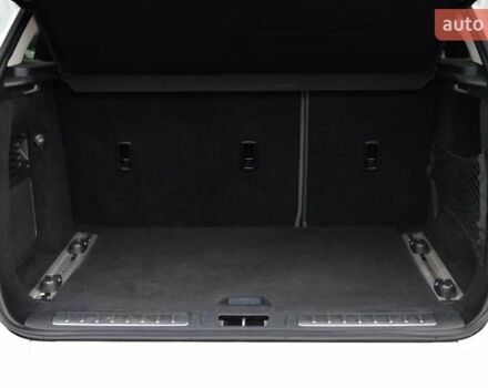 Белый Ленд Ровер Рендж Ровер Эвок, объемом двигателя 2 л и пробегом 175 тыс. км за 14900 $, фото 53 на Automoto.ua