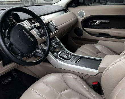 Білий Ленд Ровер Рендж Ровер Евок, об'ємом двигуна 2.2 л та пробігом 190 тис. км за 19800 $, фото 14 на Automoto.ua