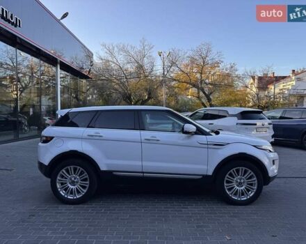 Белый Ленд Ровер Рендж Ровер Эвок, объемом двигателя 2.18 л и пробегом 159 тыс. км за 17900 $, фото 7 на Automoto.ua