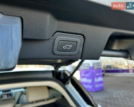 Белый Ленд Ровер Рендж Ровер Эвок, объемом двигателя 2 л и пробегом 183 тыс. км за 11800 $, фото 37 на Automoto.ua