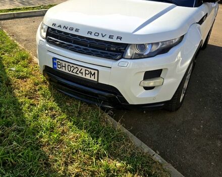 Белый Ленд Ровер Рендж Ровер Эвок, объемом двигателя 2 л и пробегом 175 тыс. км за 18999 $, фото 1 на Automoto.ua