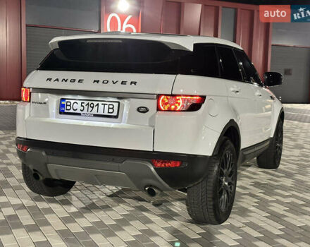 Белый Ленд Ровер Рендж Ровер Эвок, объемом двигателя 2 л и пробегом 200 тыс. км за 15500 $, фото 9 на Automoto.ua
