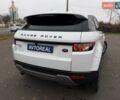 Білий Ленд Ровер Рендж Ровер Евок, об'ємом двигуна 2 л та пробігом 125 тис. км за 14800 $, фото 26 на Automoto.ua