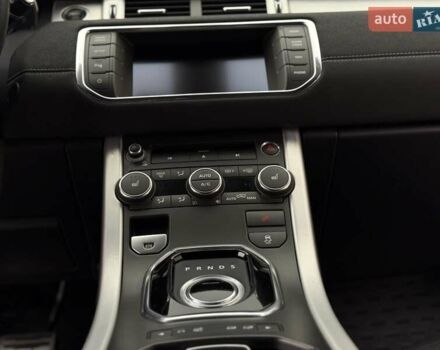 Білий Ленд Ровер Рендж Ровер Евок, об'ємом двигуна 2 л та пробігом 104 тис. км за 16900 $, фото 40 на Automoto.ua
