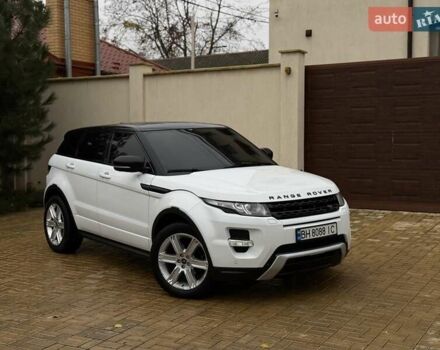 Белый Ленд Ровер Рендж Ровер Эвок, объемом двигателя 2 л и пробегом 104 тыс. км за 18900 $, фото 4 на Automoto.ua