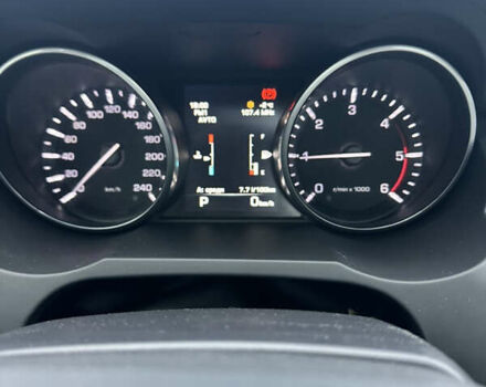 Білий Ленд Ровер Рендж Ровер Евок, об'ємом двигуна 2.18 л та пробігом 130 тис. км за 19999 $, фото 18 на Automoto.ua