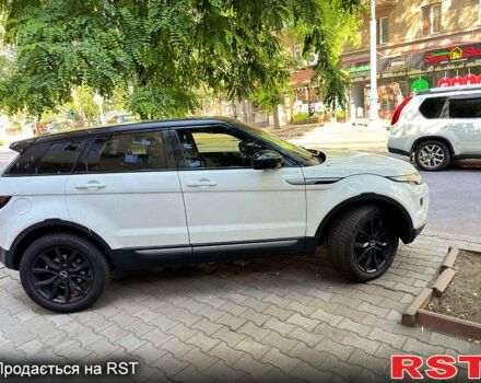 Білий Ленд Ровер Рендж Ровер Евок, об'ємом двигуна 2.2 л та пробігом 145 тис. км за 20000 $, фото 2 на Automoto.ua