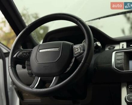 Белый Ленд Ровер Рендж Ровер Эвок, объемом двигателя 2 л и пробегом 104 тыс. км за 18900 $, фото 52 на Automoto.ua