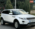 Белый Ленд Ровер Рендж Ровер Эвок, объемом двигателя 2.18 л и пробегом 180 тыс. км за 15500 $, фото 1 на Automoto.ua