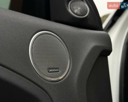 Белый Ленд Ровер Рендж Ровер Эвок, объемом двигателя 2 л и пробегом 104 тыс. км за 18900 $, фото 53 на Automoto.ua