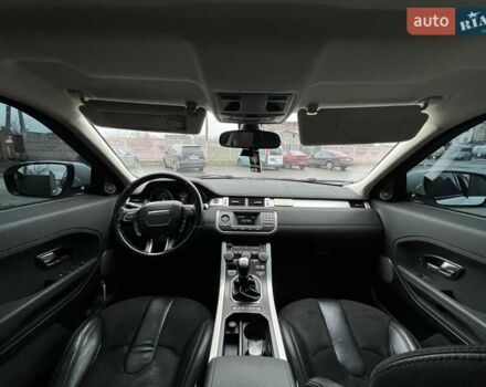 Білий Ленд Ровер Рендж Ровер Евок, об'ємом двигуна 2.18 л та пробігом 256 тис. км за 15500 $, фото 11 на Automoto.ua