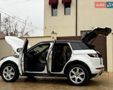 Белый Ленд Ровер Рендж Ровер Эвок, объемом двигателя 2 л и пробегом 104 тыс. км за 18900 $, фото 37 на Automoto.ua