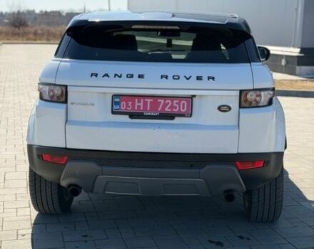 Білий Ленд Ровер Рендж Ровер Евок, об'ємом двигуна 2 л та пробігом 179 тис. км за 11900 $, фото 4 на Automoto.ua