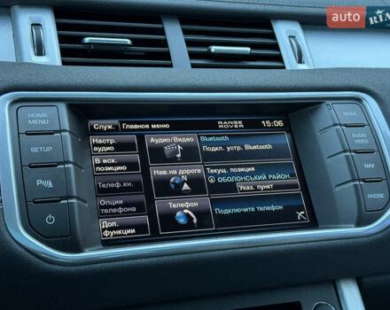 Ленд Ровер Рендж Ровер Эвок 2013 в Киеве на Automoto.ua Белый Ленд Ровер Рендж Ровер Эвок, объемом двигателя 2.18 л и пробегом 124 тыс. км за 18500 $, фото 27 на Automoto.ua