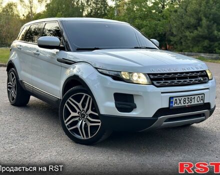 Белый Ленд Ровер Рендж Ровер Эвок, объемом двигателя 2.2 л и пробегом 220 тыс. км за 16800 $, фото 5 на Automoto.ua