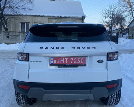 Белый Ленд Ровер Рендж Ровер Эвок, объемом двигателя 2 л и пробегом 180 тыс. км за 11900 $, фото 4 на Automoto.ua