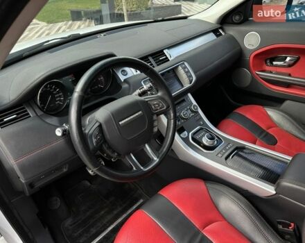 Белый Ленд Ровер Рендж Ровер Эвок, объемом двигателя 2.2 л и пробегом 158 тыс. км за 16500 $, фото 37 на Automoto.ua