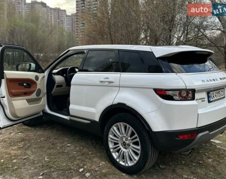 Білий Ленд Ровер Рендж Ровер Евок, об'ємом двигуна 2 л та пробігом 89 тис. км за 19500 $, фото 5 на Automoto.ua