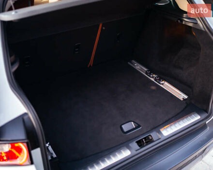 Белый Ленд Ровер Рендж Ровер Эвок, объемом двигателя 2 л и пробегом 73 тыс. км за 17700 $, фото 50 на Automoto.ua