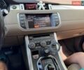 Білий Ленд Ровер Рендж Ровер Евок, об'ємом двигуна 2.18 л та пробігом 172 тис. км за 16300 $, фото 9 на Automoto.ua