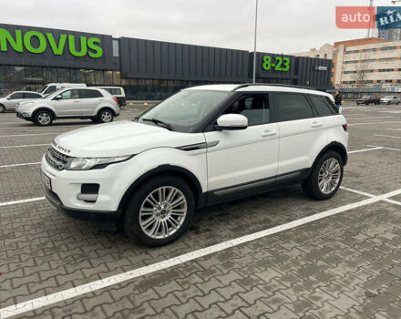Белый Ленд Ровер Рендж Ровер Эвок, объемом двигателя 2.18 л и пробегом 196 тыс. км за 17950 $, фото 1 на Automoto.ua