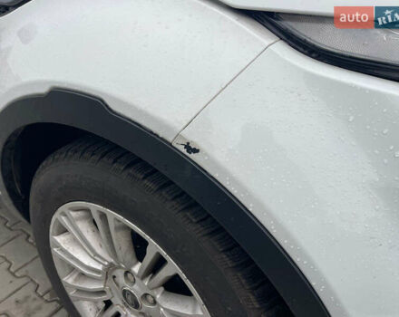 Белый Ленд Ровер Рендж Ровер Эвок, объемом двигателя 2.18 л и пробегом 196 тыс. км за 17950 $, фото 8 на Automoto.ua