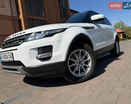 Білий Ленд Ровер Рендж Ровер Евок, об'ємом двигуна 2.18 л та пробігом 187 тис. км за 18200 $, фото 19 на Automoto.ua