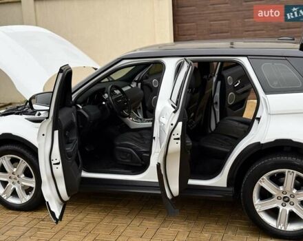 Білий Ленд Ровер Рендж Ровер Евок, об'ємом двигуна 2 л та пробігом 104 тис. км за 16900 $, фото 32 на Automoto.ua