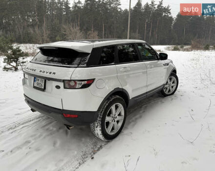 Білий Ленд Ровер Рендж Ровер Евок, об'ємом двигуна 2 л та пробігом 185 тис. км за 15500 $, фото 2 на Automoto.ua