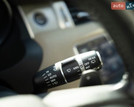 Белый Ленд Ровер Рендж Ровер Эвок, объемом двигателя 2.2 л и пробегом 148 тыс. км за 19000 $, фото 54 на Automoto.ua