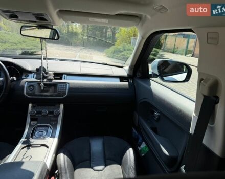 Білий Ленд Ровер Рендж Ровер Евок, об'ємом двигуна 2.18 л та пробігом 187 тис. км за 18200 $, фото 52 на Automoto.ua