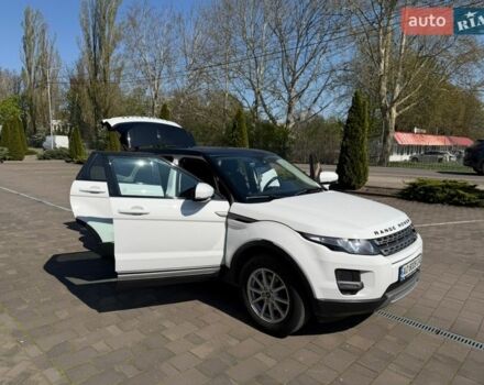 Білий Ленд Ровер Рендж Ровер Евок, об'ємом двигуна 2.18 л та пробігом 187 тис. км за 18200 $, фото 30 на Automoto.ua
