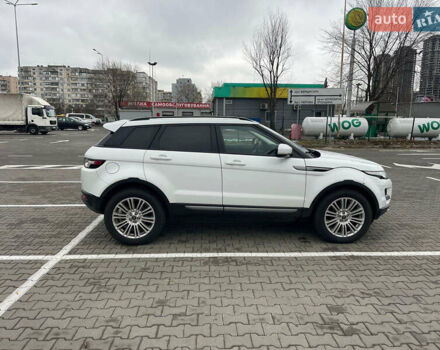 Белый Ленд Ровер Рендж Ровер Эвок, объемом двигателя 2.18 л и пробегом 196 тыс. км за 17950 $, фото 5 на Automoto.ua